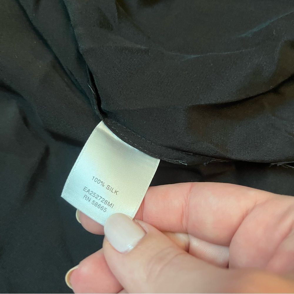 Classiques Entier Black 100% Silk Blouse Size XL NWT - Picture 7 of 7